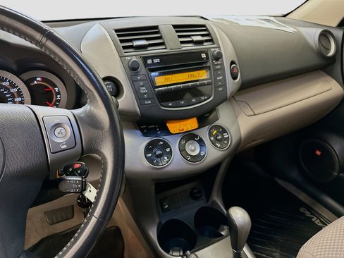Used 2007 Toyota RAV4 Limited AWD/4WD image 24