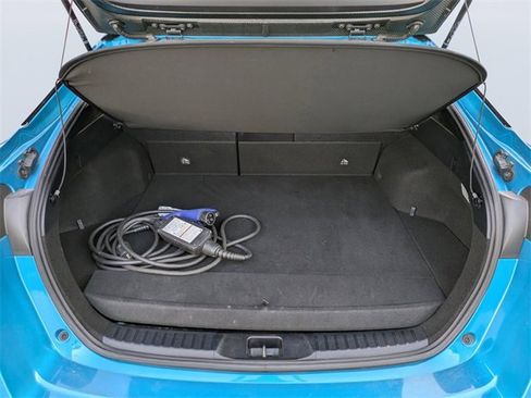 Used 2019 Toyota Prius Prime Premium image 11