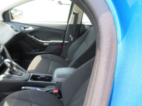 Used 2015 Ford Focus SE w/ Interior Protection Package image 12