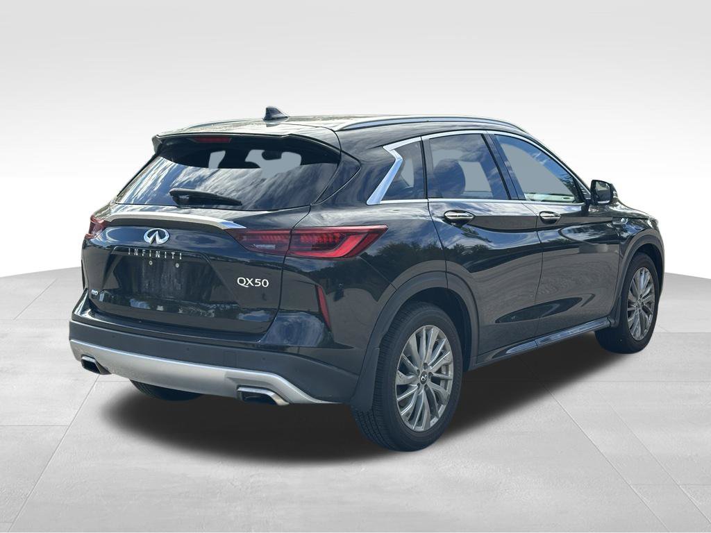 Certified 2024 INFINITI QX50 Luxe AWD/4WD image 8