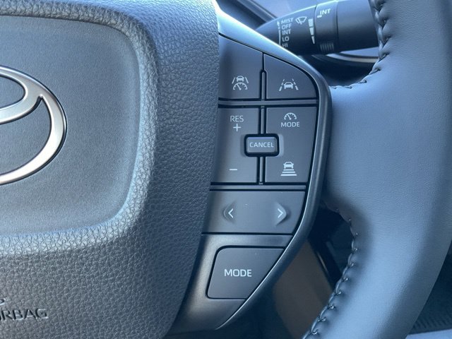 New 2027 Toyota Prius LE FWD image 18