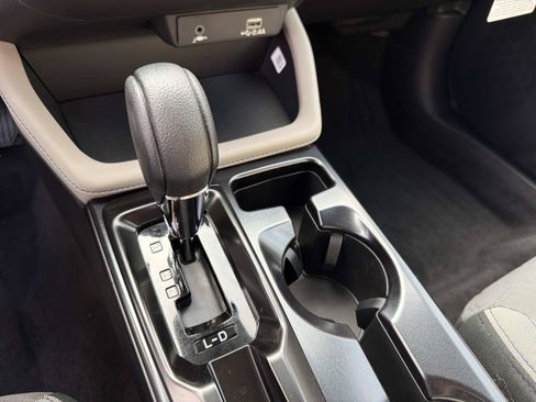 New 2026 Subaru Forester AWD/4WD image 23
