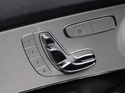 Used 2018 Mercedes-Benz C 300 Sedan w/ Premium Package image 9
