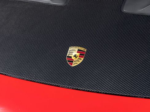 Certified 2025 Porsche 911 GT3 RS RWD image 18