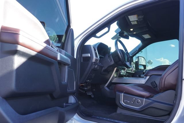 Used 2017 Ford F250 Platinum w/ Platinum Ultimate Package AWD/4WD image 20