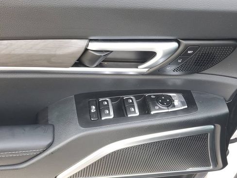 Certified 2025 Kia Telluride SX Prestige X-Line AWD/4WD image 20