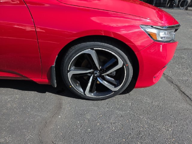 Used 2018 Honda Accord Sport image 19