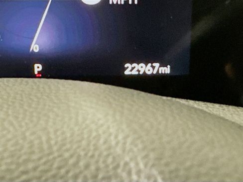 Used 2025 Buick Envista Preferred image 18