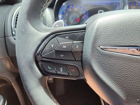 Used 2022 Chrysler 300 S w/ Comfort Group RWD image 31