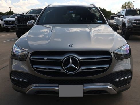 Used 2020 Mercedes-Benz GLE 350 4MATIC image 2
