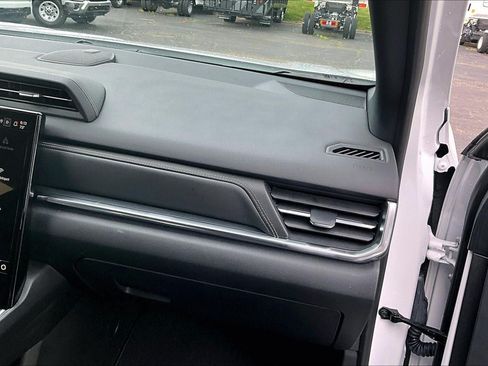 Used 2026 GMC Terrain Elevation FWD image 17