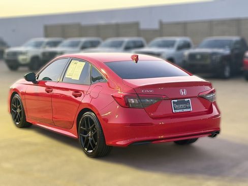 Used 2024 Honda Civic Sport image 6