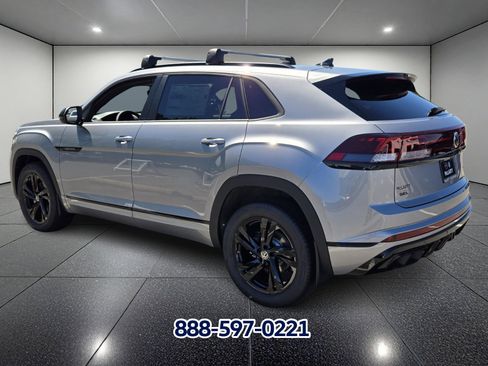 New 2026 Volkswagen Atlas Cross Sport SEL R-Line AWD/4WD image 3
