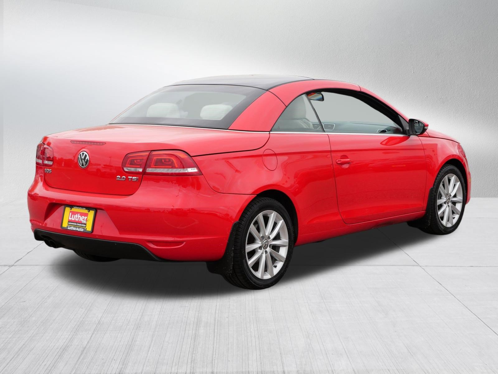 Used 2015 Volkswagen Eos Komfort FWD image 7