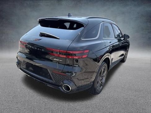 Used 2022 Genesis GV70 3.5T Sport w/ Sport Advanced Package AWD/4WD image 7