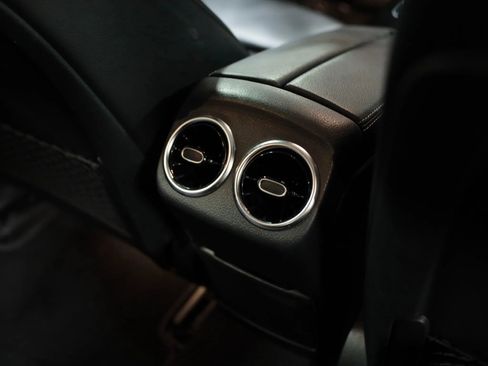 Used 2020 Mercedes-Benz A 220 image 31