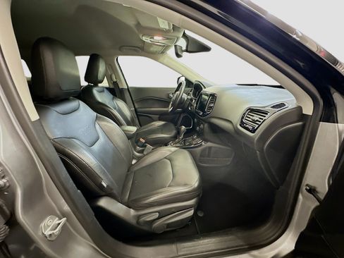 Used 2019 Jeep Compass Limited AWD/4WD image 31