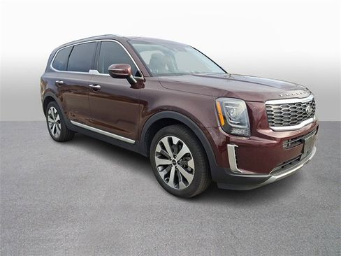 Used 2021 Kia Telluride S image 3
