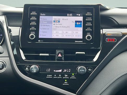 Used 2023 Toyota Camry SE w/ Convenience Package FWD image 13