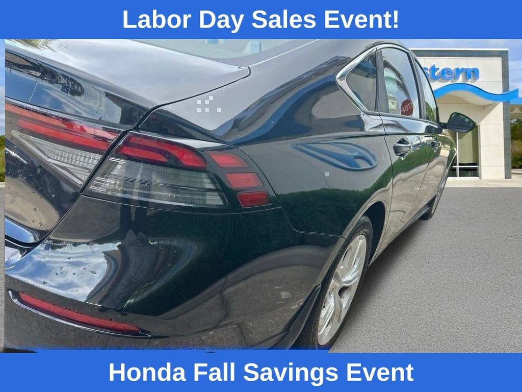 Used 2024 Honda Accord LX image 9