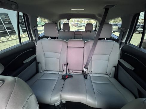 Used 2021 Honda Pilot Touring image 29