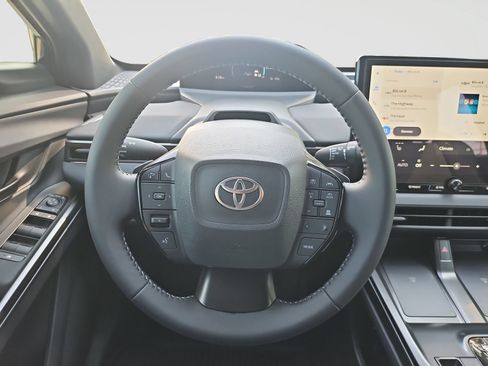 Used 2026 Toyota bZ FWD image 42