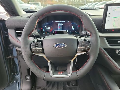 New 2026 Ford Explorer ST w/ Sun And Sound Package image 22