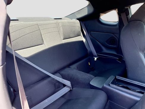 Used 2025 Toyota GR86 w/ ALL Weather Mat Package (TMS) RWD image 25