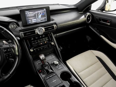 Used 2022 Lexus IS 350 F Sport RWD image 23