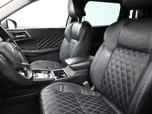 Used 2022 Mitsubishi Outlander SEL FWD image 11