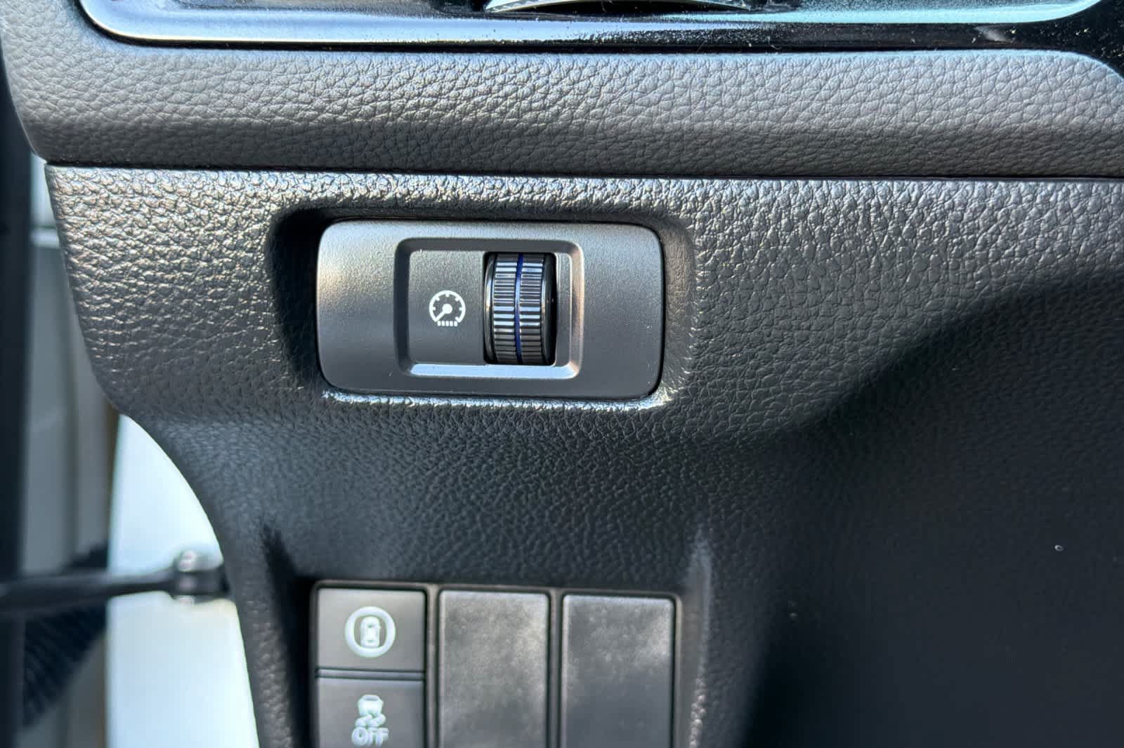 Used 2024 Honda Civic EX-L image 28