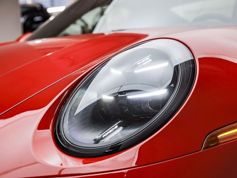 Used 2025 Porsche 911 Carrera T image 11