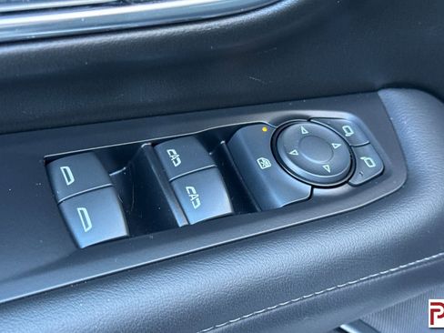 Certified 2023 Chevrolet Suburban LS image 12