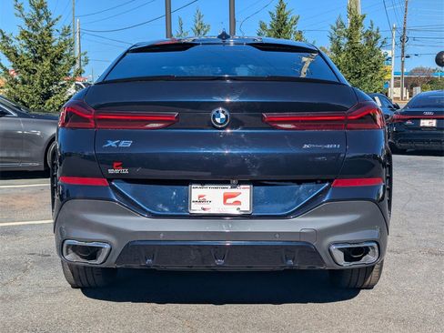 Used 2022 BMW X6 xDrive40i w/ M Sport Package image 28