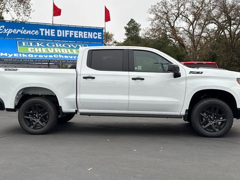 New 2026 Chevrolet Silverado 1500 Custom Trail Boss w/ Dark Appearance Package image 2