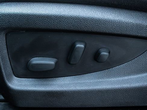 Certified 2016 Chevrolet Silverado 1500 LT w/ All Star Edition image 21