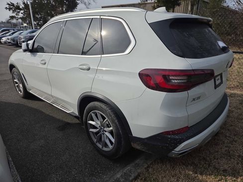 Used 2021 BMW X5 xDrive40i w/ Premium Package 3 image 6