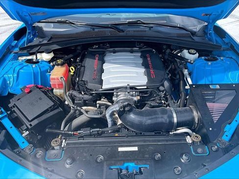 Used 2022 Chevrolet Camaro SS RWD image 11