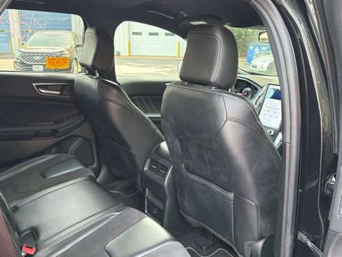Used 2022 Ford Edge ST AWD/4WD image 18