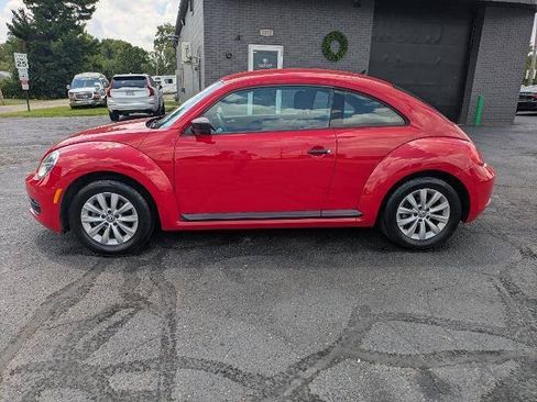 Used 2014 Volkswagen Beetle 2.5 FWD image 3