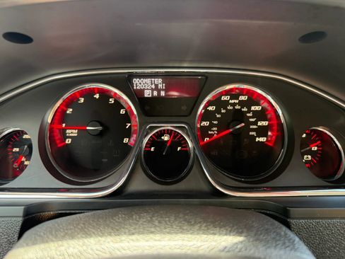Used 2015 GMC Acadia SLE AWD/4WD image 23