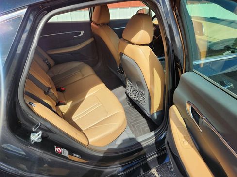 Used 2020 Hyundai Sonata SEL w/ Premium Package FWD image 14