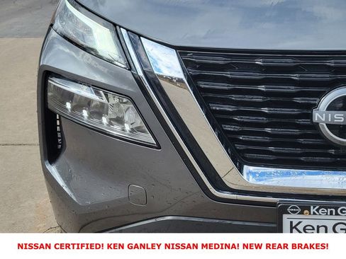 Certified 2023 Nissan Rogue SV image 9