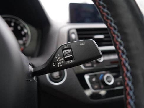 Used 2018 BMW M2 Coupe image 27