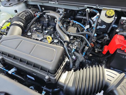 New 2025 Ford Bronco Sport Outer Banks image 21