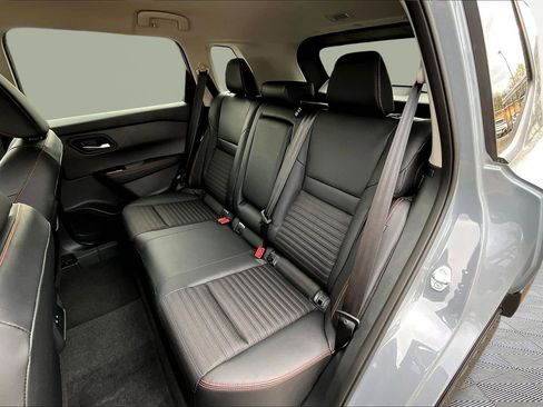 New 2026 Nissan Rogue SV AWD/4WD image 17