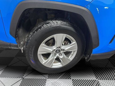 Used 2021 Toyota RAV4 LE image 18