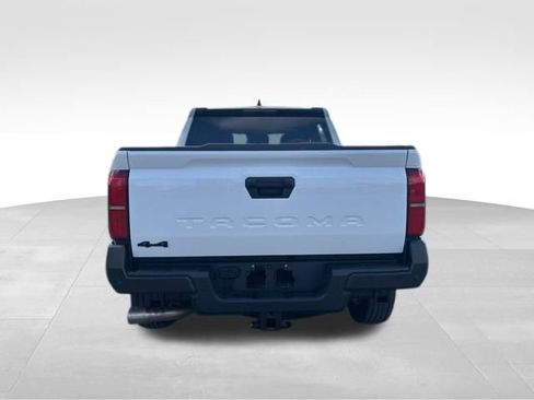 Used 2025 Toyota Tacoma SR w/ SR Upgrade Package image 7