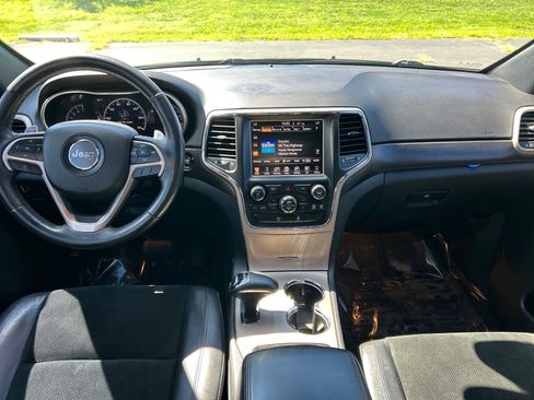 Used 2015 Jeep Grand Cherokee Altitude AWD/4WD image 3