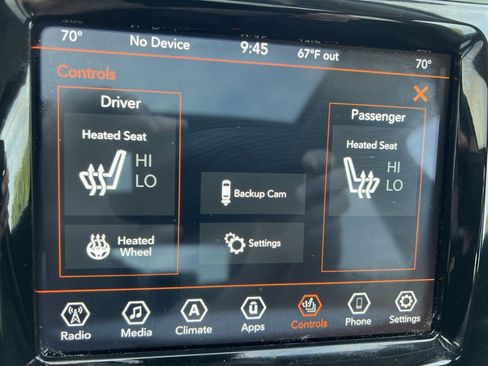 Used 2022 Jeep Cherokee Limited w/ Mopar Interior Package image 38